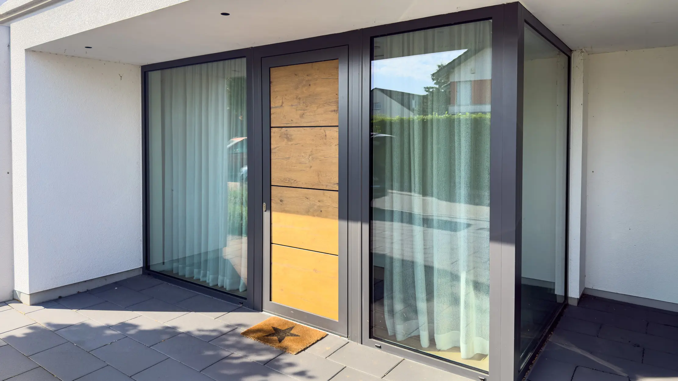 Einfamilienhaus-Neubau Aluminium Haustüre